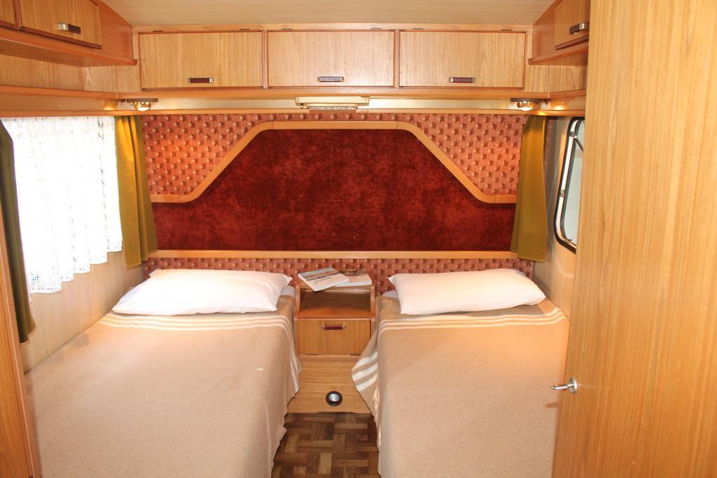 Camping Parco Capraro Лідо-ді-Єзоло Номер фото